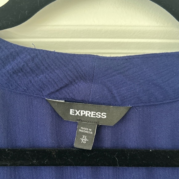 Express Shirt - Picture 5 of 5